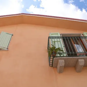 S'ena Bed & Breakfast Pozzomaggiore